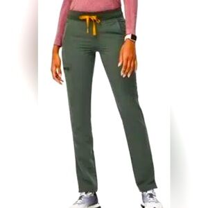 NWT Figs Yola Scrub Bottoms